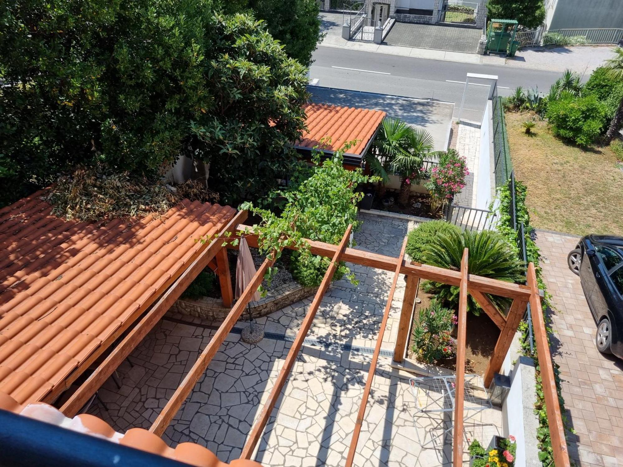 Apartment Bruno Crikvenica Buitenkant foto